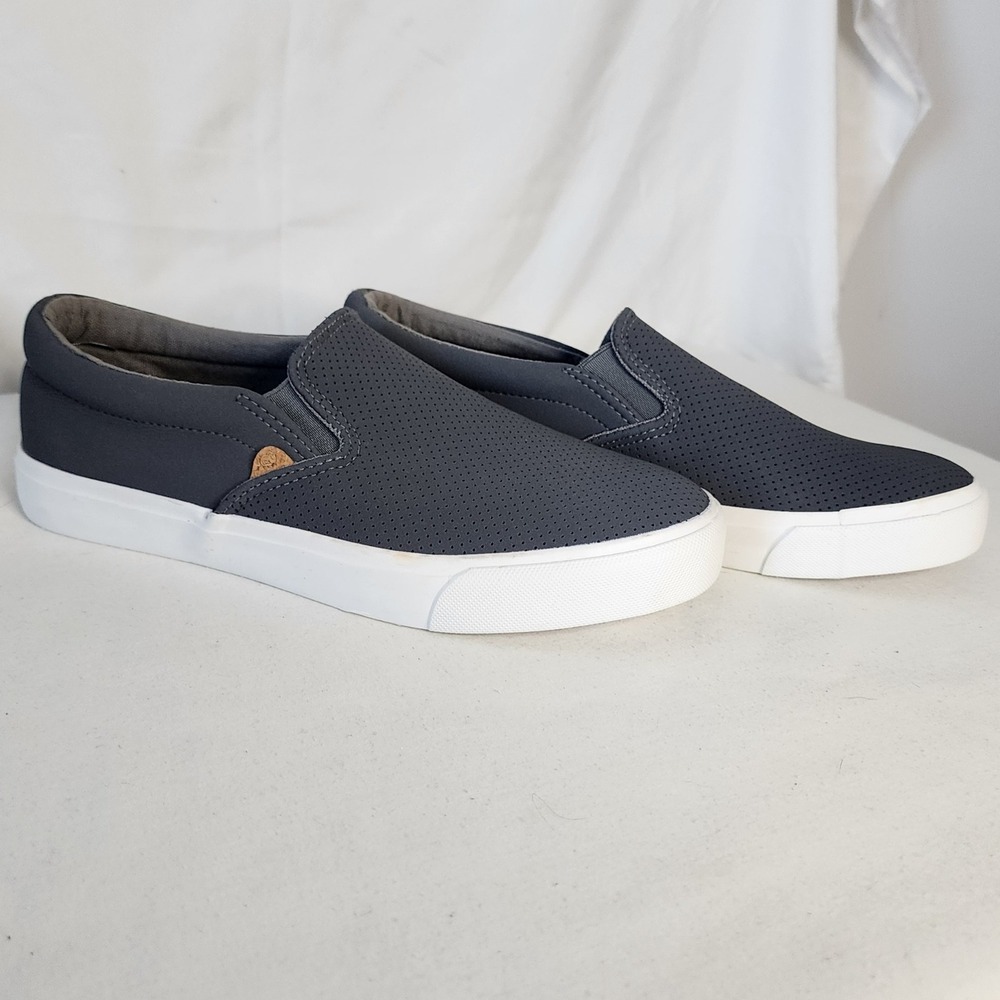 Lamo Perforated Slip On Casual Comfort Shoes Sneakers Gray Size 7.5